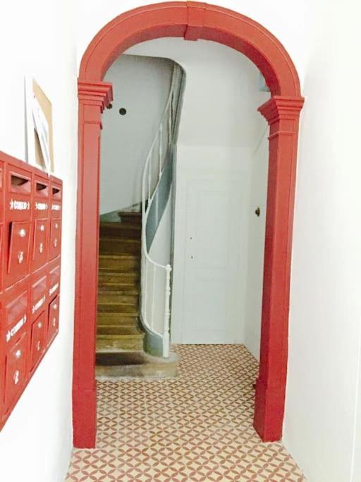 Pen-arts Apartment- Principe Real Garden - Bairro Alto Appartement